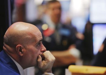 Manufacturing PMI, ISM data to shape market sentiment Monday