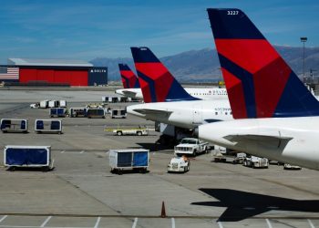 UBS shifts airline stocks