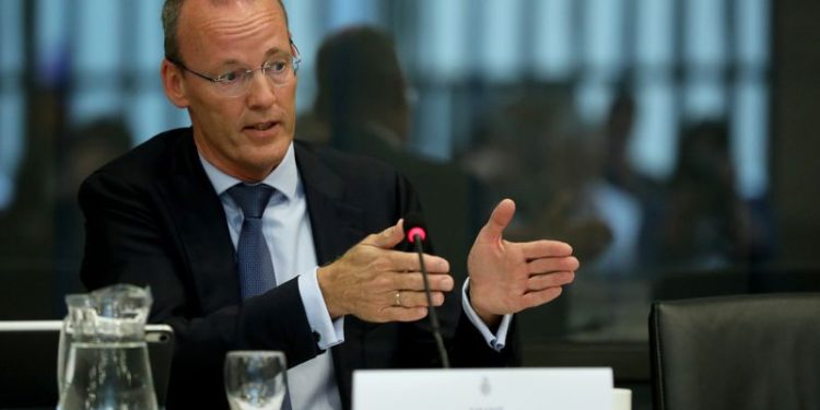ECB needs to separate policy, transmission tools, Knot says
