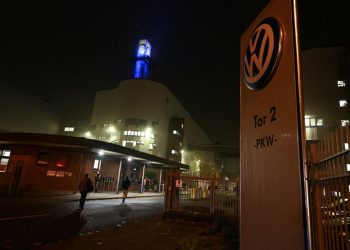 Strikes to hit Volkswagen in December as clash with labour escalates