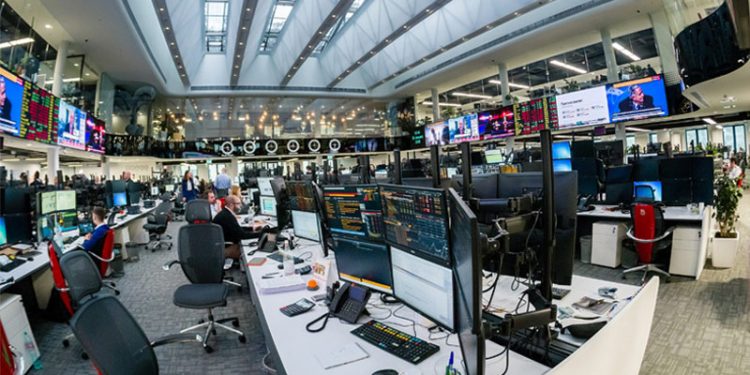 Russia stocks higher at close of trade; MOEX Russia Index up 1.00%