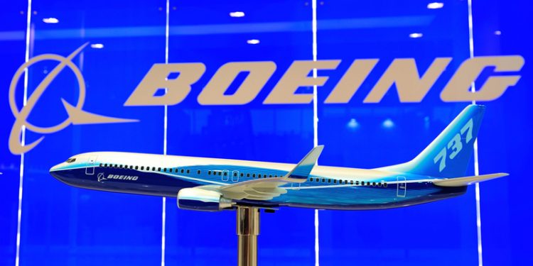 Qatar Airways mulls swapping Boeing 737-10 for smaller jets