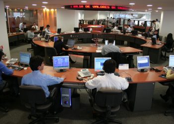 Colombia stocks higher at close of trade; COLCAP up 0.47%