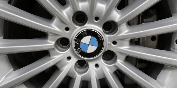 Jefferies upgrades BMW to ‘buy,’ lowers Mercedes-Benz to ‘hold’ amid risk shift