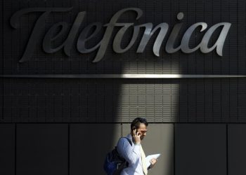 What is the AI opportunity for global telecom sector?