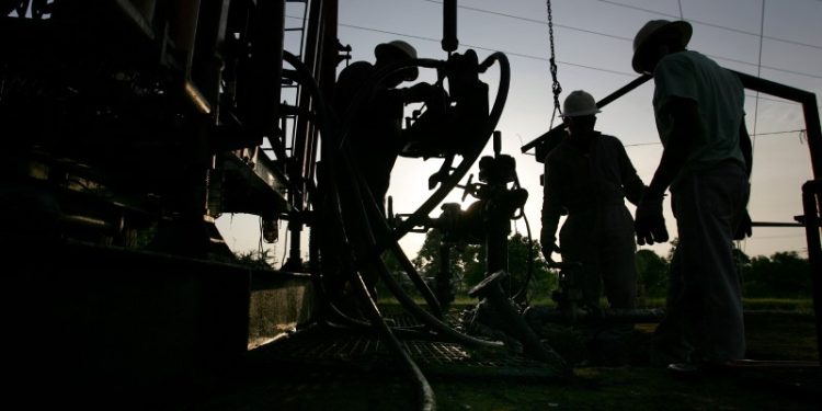 Crude oil inventories take center stage in Friday’s economic lineup