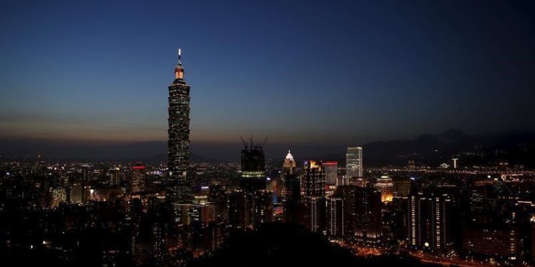 Taiwan stocks lower at close of trade; Taiwan Weighted down 1.84%