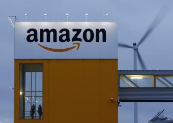 Amazon shares rise after annual cloud conference