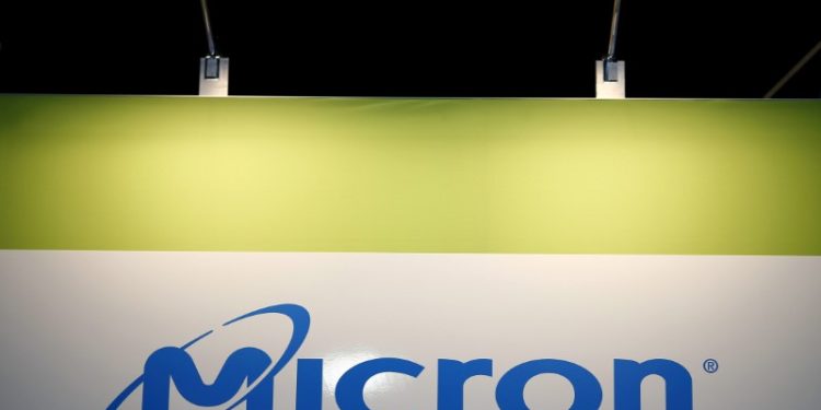 Micron shares plunge 14% after significant Q2 guidance miss