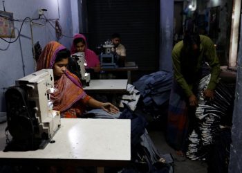 Extreme heat puts garment factory workers at risk, study shows