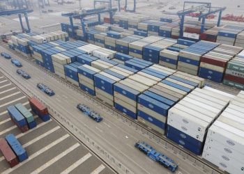 China’s Nov exports likely grew 8.5% as factories shift stocks overseas: Reuters poll