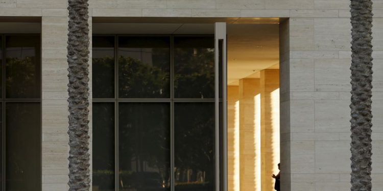 ‘Bond vigilante’ PIMCO trims long-term US sovereign debt holdings