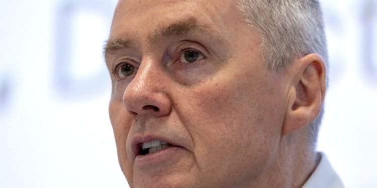 Global airlines could miss sustainable fuel targets, IATA’s Walsh says