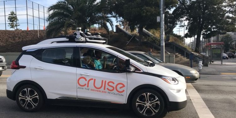 GM to stop funding development of Cruise robotaxis