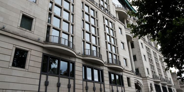 Lucky Strike maker BAT sees stronger H2 revenue growth in new category, combustibles