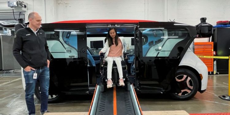 GM’s Cruise exit turns focus on challenges of scaling robotaxis