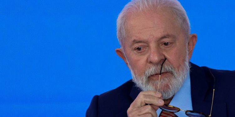 Most Brazilians don’t see Lula’s fiscal package reducing deficit, poll shows