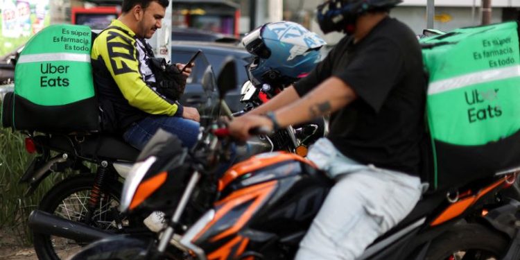 Mexican senate approves work benefits for app drivers