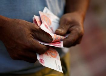 China bank lending rises far less than expected, more policy steps needed