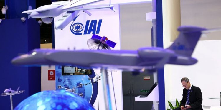 Israel Aerospace ready for IPO, awaits government approval, CEO says