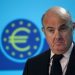 ECB is confident that inflation will converge to target in 2025, De Guindos says