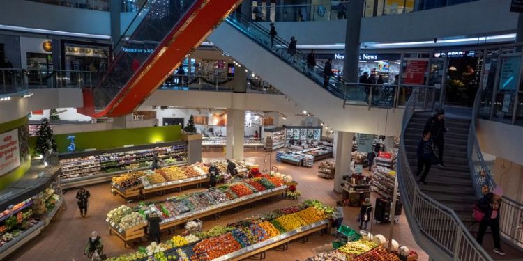 Canada’s inflation rate ticks down to 1.9% in November