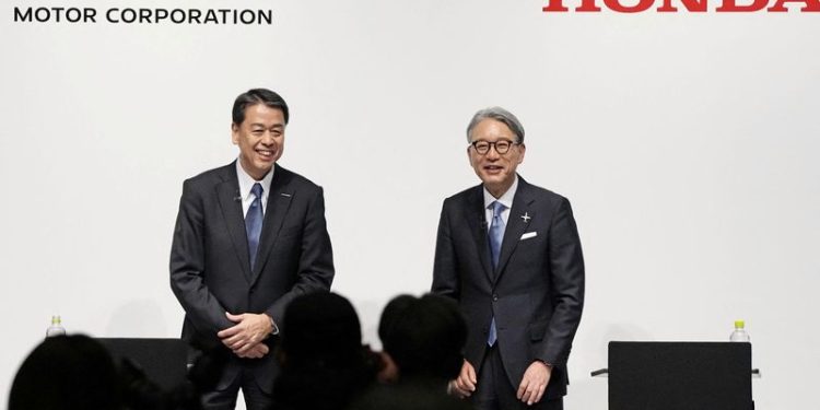 Honda, Nissan move to deepen ties, sources say, including possible merger