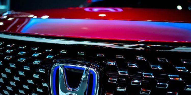 Experts on Honda and Nissan’s talks to deepen ties