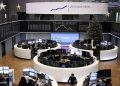 STOXX 600 flat ahead of Fed decision, Renault jumps