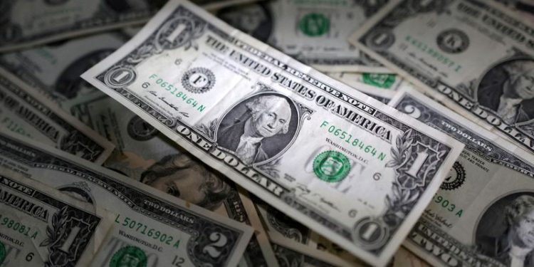 Column-Intervention to halt dollar merely gives it legs :Mike Dolan