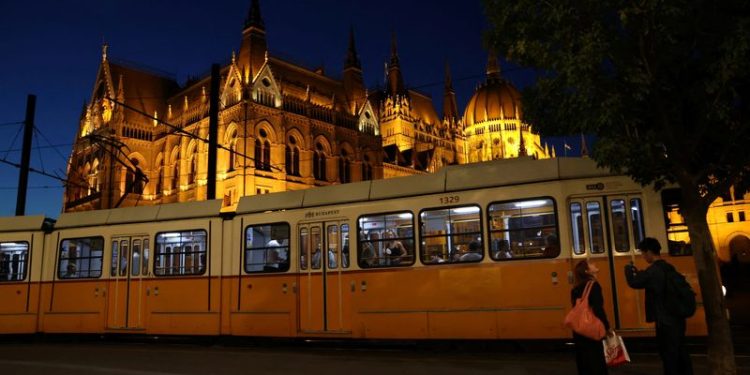 Hungary’s parliament backs 2025 budget plan, deficit target seen at risk