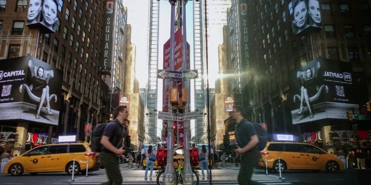 Go Small: Using financial resolutions to get your money right