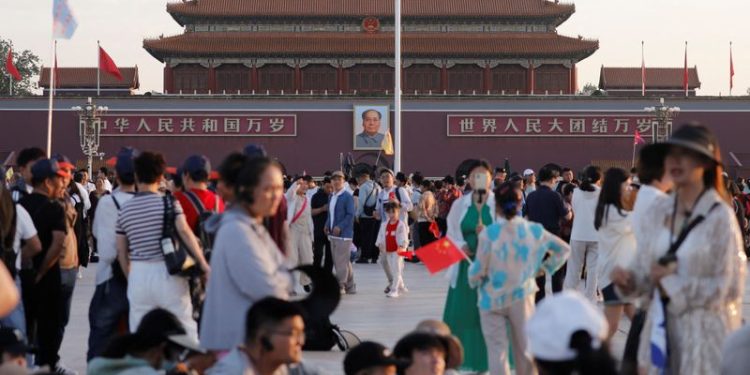 China to increase budget deficit, ramp up govt bond issuance to support growth