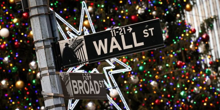 Futures muted before shortened Christmas Eve trading