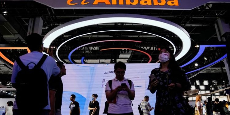 South Korea’s Shinsegae to set up joint venture with Alibaba International