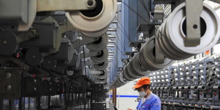 China’s Nov industrial profits narrow decline but demand remains soft