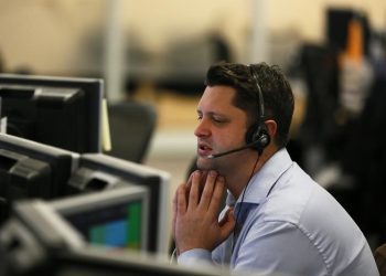 PVH lowers top-end of full-year EPS guidance range after Q3 results top estimates