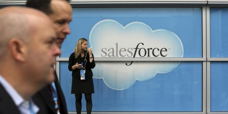 Salesforce: Jefferies hikes PT on strong earnings, flags slowing margin growth