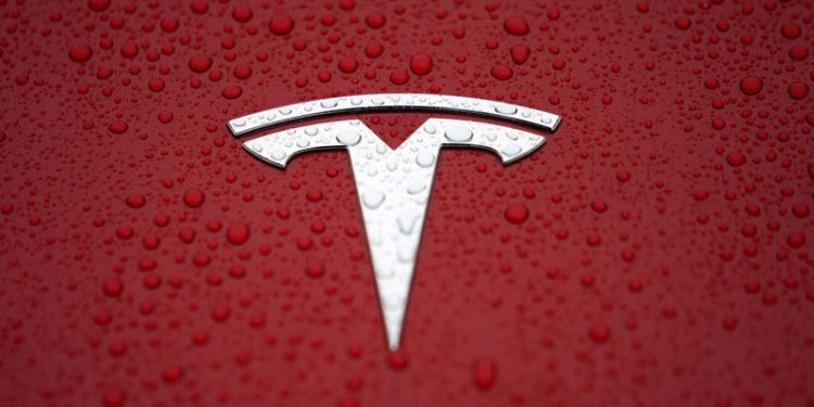 Tesla: Stifel hikes target, reiterates Buy on AI, self-driving prospects