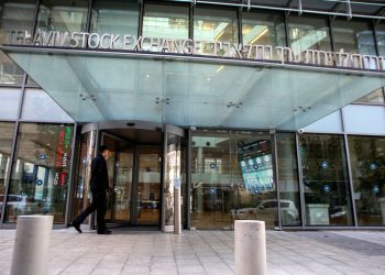 Israel stocks lower at close of trade; TA 35 down 0.09%