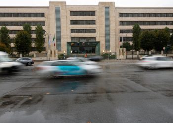 Seeking higher margins, Stellantis CEO Tavares lost some core customers