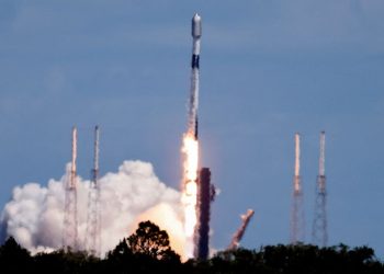 Space firms plot new European satellite venture to take on Starlink