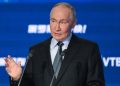 Putin urges government and central bank to coordinate action to curb high inflation