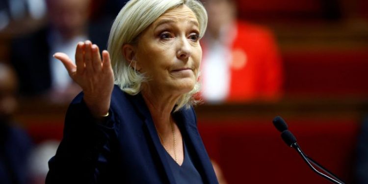 France’s Le Pen says she would support a budget rollover emergency law