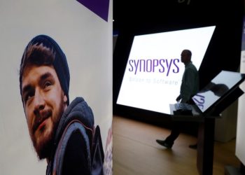 Synopsys shares fall after sales outlook misses estimates