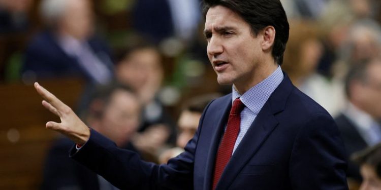 Analysis-Canada Christmas stimulus, immigration curbs cast more doubt on fiscal targets