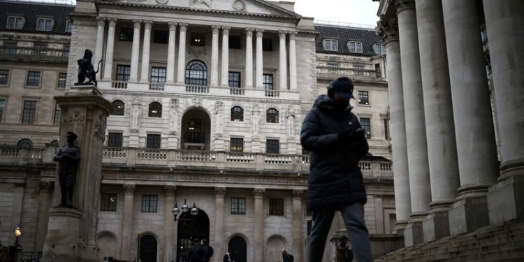 UK employers cut growth forecasts as tax hikes weigh on economy