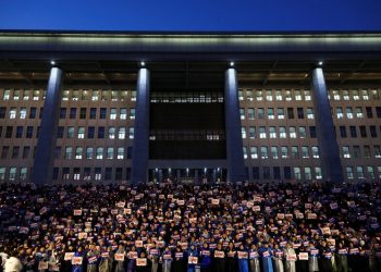 Morning Bid: Risk-wary markets count down to payrolls