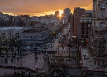 Fitch affirms Ukraine’s ‘RD’ rating as war with Russia drags on