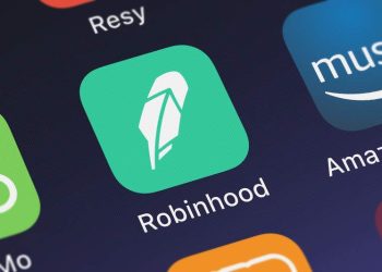 Analysts weigh in on Robinhood investor day